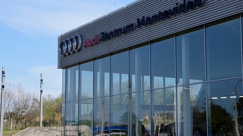 Audi Zentrum / Obras Eléctricas